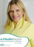 Cl�udia Santos Mac�rio